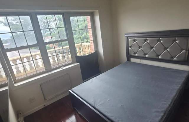 102 35th Avenue photos photos