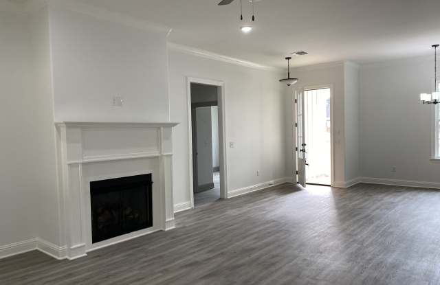 222 Oak Alley Dr Gallery 3