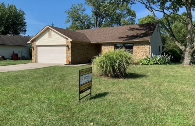 7462 Pebblebrook Court - 7462 Pebblebrooke West Dr, Lawrence, IN 46236