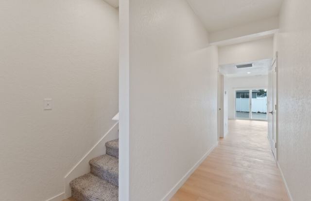19304 East Sprague Avenue - 1 Gallery 2