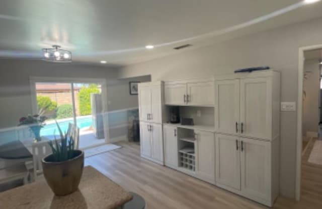 2409 glenfaire dr - 2409 Glenfaire Drive, Rancho Cordova, CA 95670
