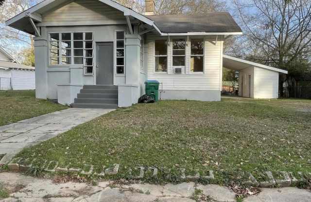 1606 37th Ave photos photos