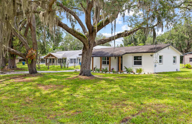 34807 Evergreen Way Gallery 4