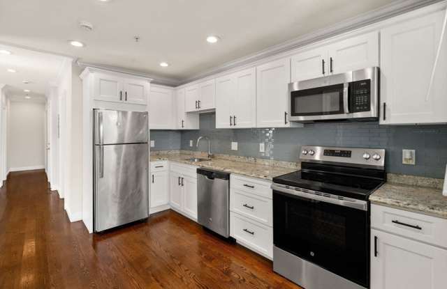 39 W Walnut Street photos photos