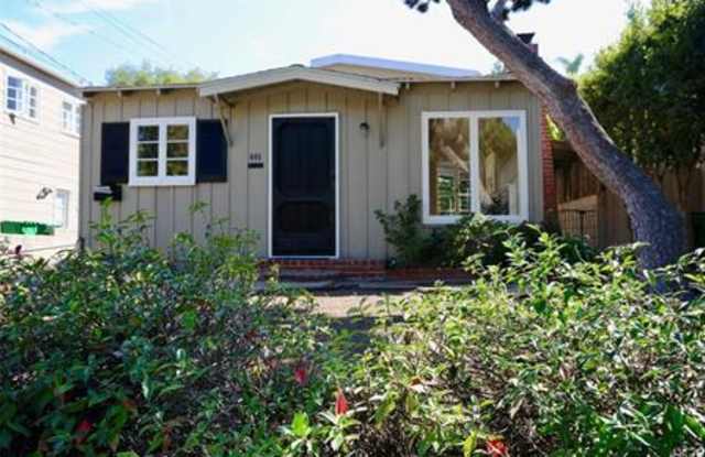 445 Graceland Drive Gallery 2