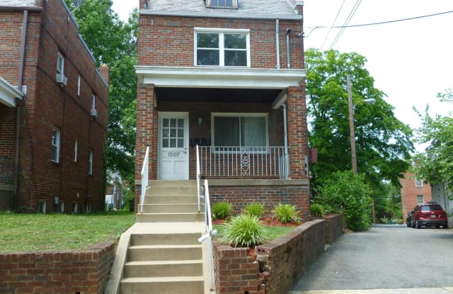 1507 28TH PLACE SE - 1507 28th Place Southeast, Washington, DC 20020