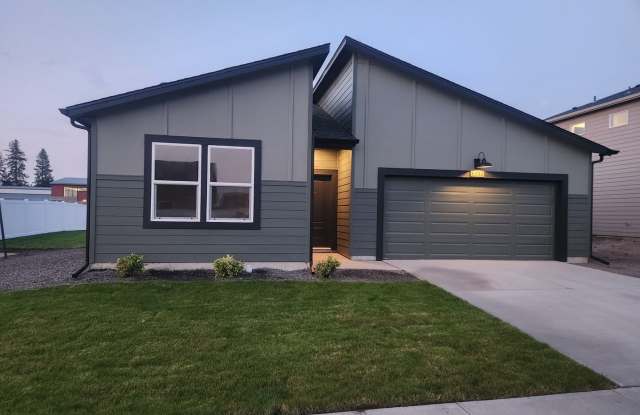 ***COMING SOON 10/2025*** 8727 W Millsap Ln. photos photos