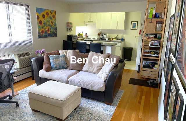77 Trowbridge St photos photos