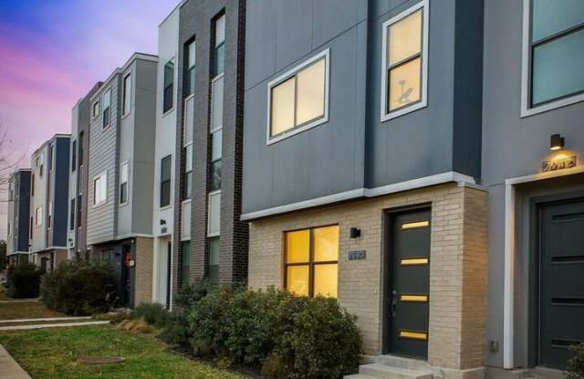 7940 Kennedy Hill Gallery 3