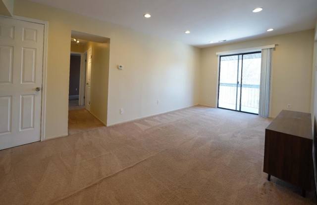 1111 EDISON GLEN Terrace photos photos