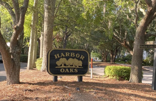 981 Harbor Oaks Drive - 981 Harbor Oaks Drive, Charleston, SC 29412