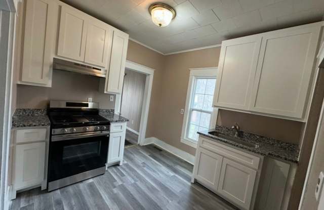 212 W Central Miami, OK Gallery 3