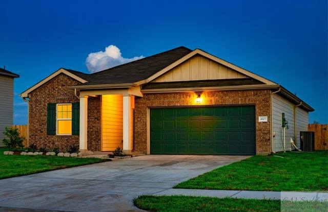 4807 Highland Springs Dr - ***Ask about our No Cash Security Deposit Option*** photos photos