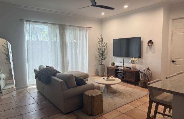 4619 Poinciana Street photos photos