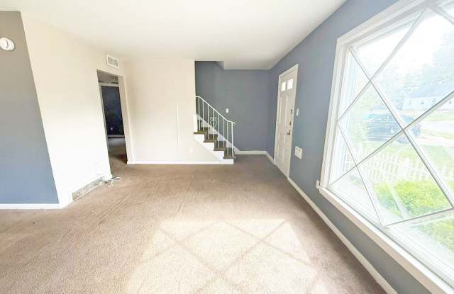 3 BED 2 BATH BEAUTIFUL SINGLE FAMILY HOME IN CLEVELAND! photos photos