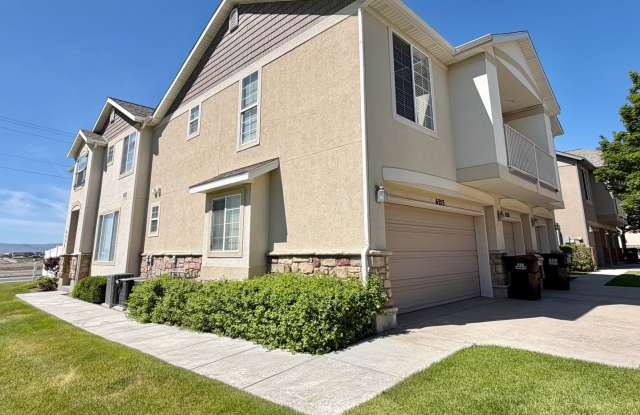 Bright & Spacious 3-Bedroom Home in West Jordan photos photos
