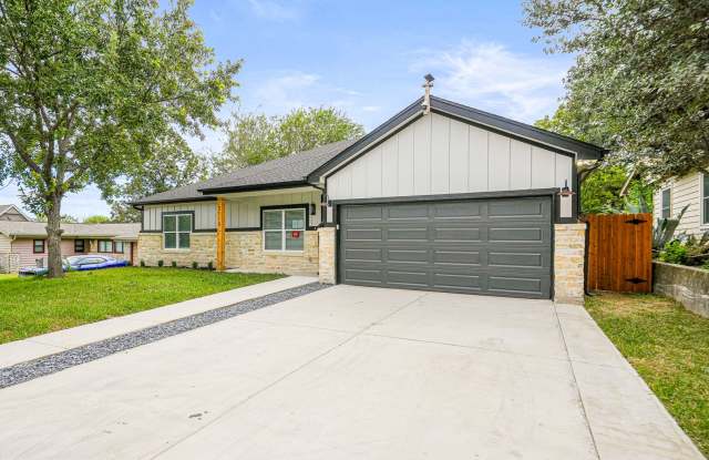 Brand-New One-Story Home Near Loop 410 & IH-10 | All Appliances Included! Gallery 1