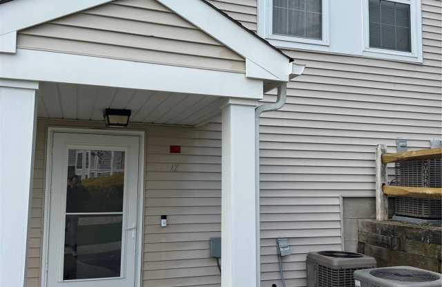 17 The Knolls photos photos