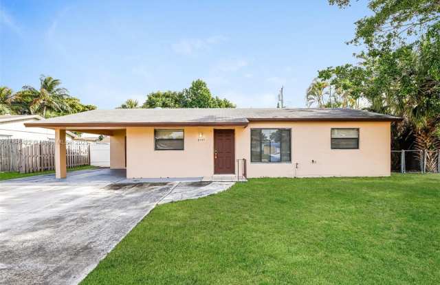 6551 NW 5 St photos photos