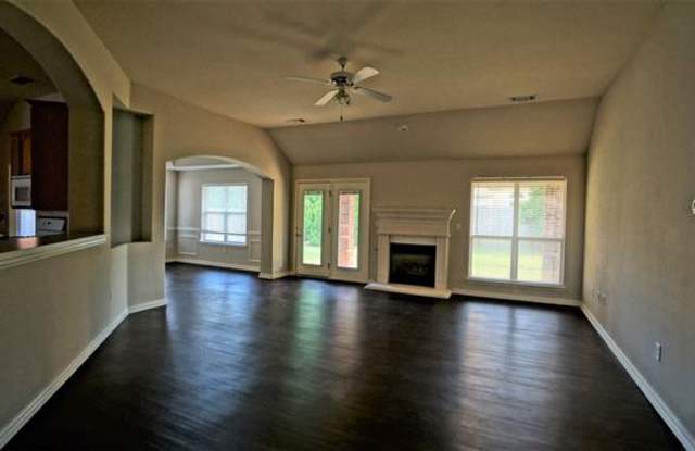 5548 Flynn Court Gallery 3
