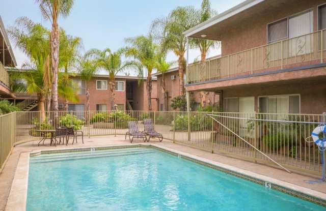 6736 Cleon Ave photos photos