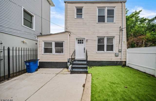 99 Franklin St photos photos