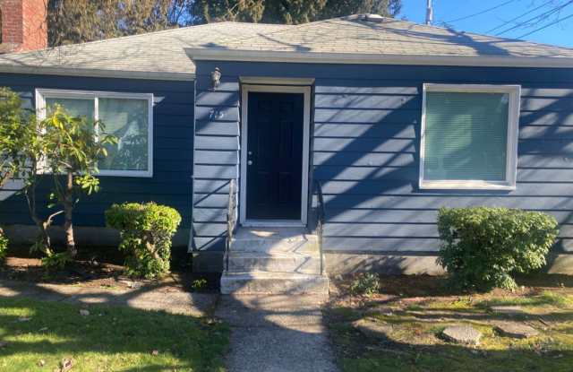 Rental 5 Bedroom 2 bath with W/D  Garage $2950 - 715 North Union Avenue, Tacoma, WA 98406