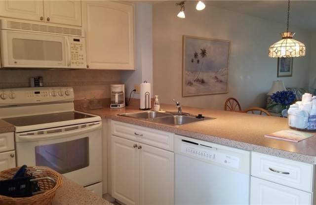 25275 RAMPART BOULEVARD 1608 Gallery 3