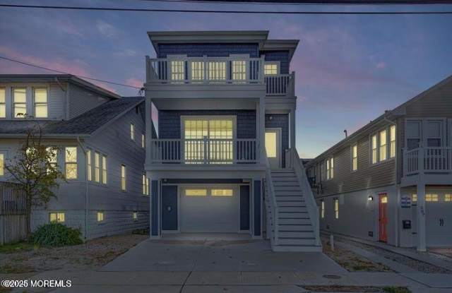 303 Webster Avenue - 303 Webster Avenue, Seaside Heights, NJ 08751