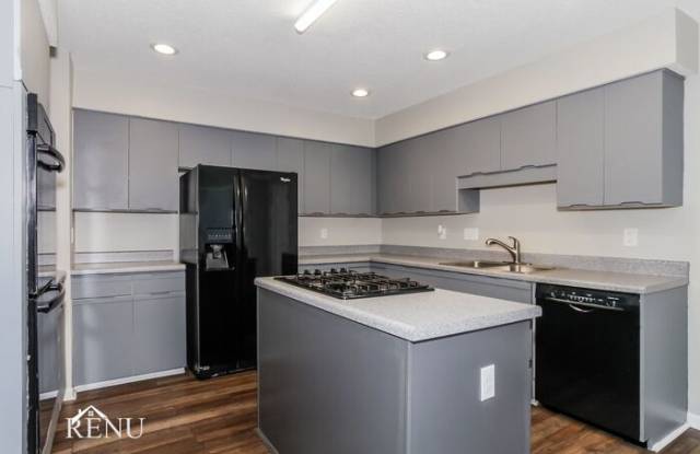 4504 Rosewood Court Gallery 3