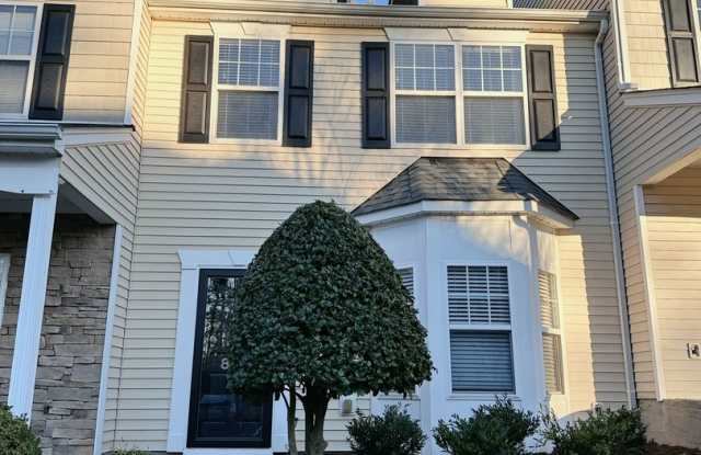Amazing townhome located minutes from Brier Creek photos photos