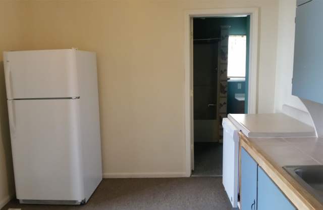 202  N Alabama Gallery 2