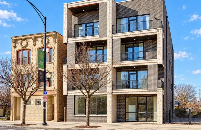 2518 W Division Avenue Gallery 1