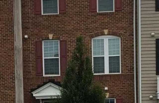Large Townhome in Wormans Mill! photos photos