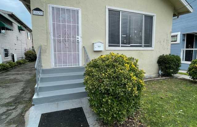 869 Brockhurst St - 869 Brockhurst Street, Oakland, CA 94608