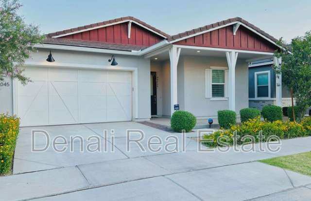 10045 E Talon Ave photos photos