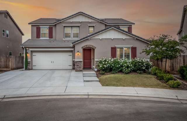 Newly Built 5 Bedroom Home Near Clovis East photos photos