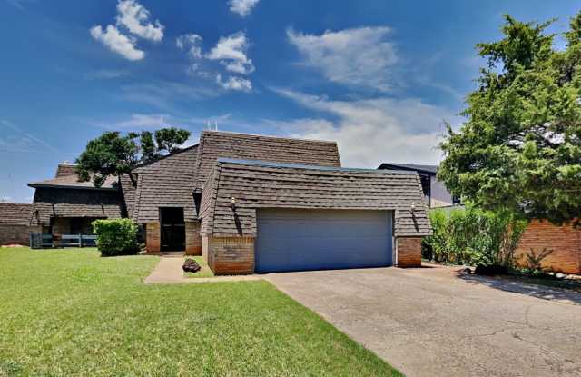 A Very Nice 2 Bedroom 2.5 Bath Duplex Putnam City Schools photos photos