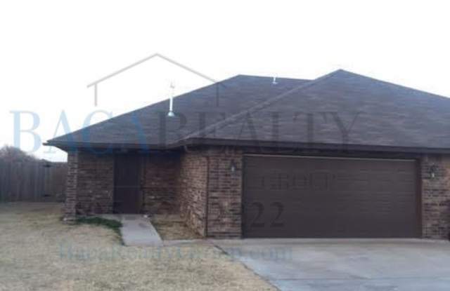 3BR 2BA Duplex with 2 Car garage photos photos