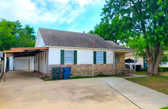 Cute 2 bed 1 bath near Tinker photos photos