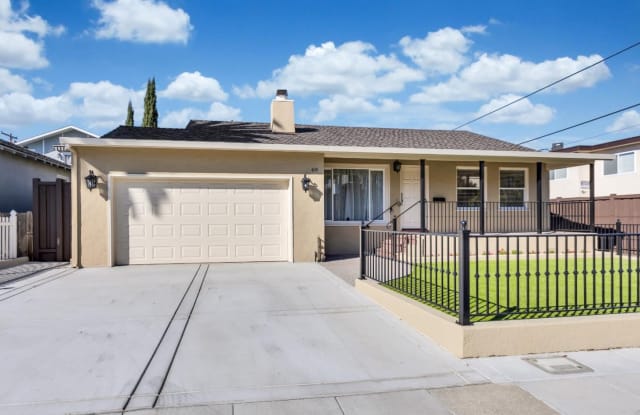 69 E 39th AVE - 69 East 39th Avenue, San Mateo, CA 94403