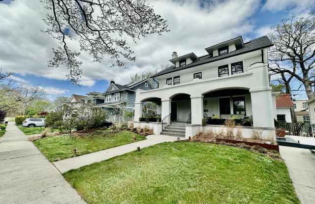 703 7th Avenue photos photos
