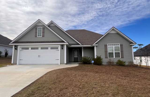 Beautiful home in The Landings S/D - 3804 Cutshaw Trail, Lowndes County, GA 31632