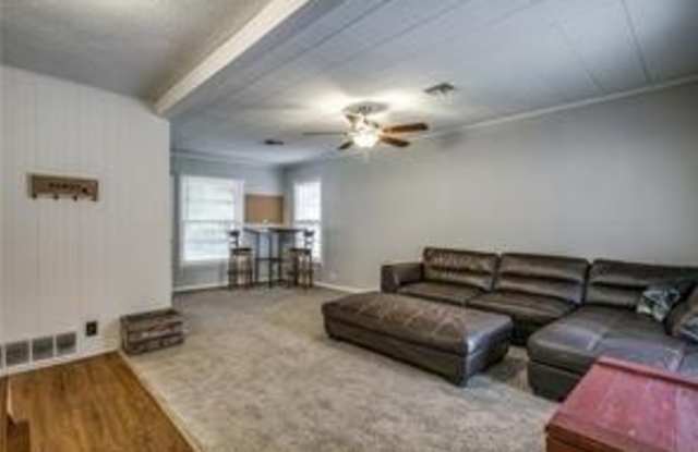 3726 Selma Street Gallery 2