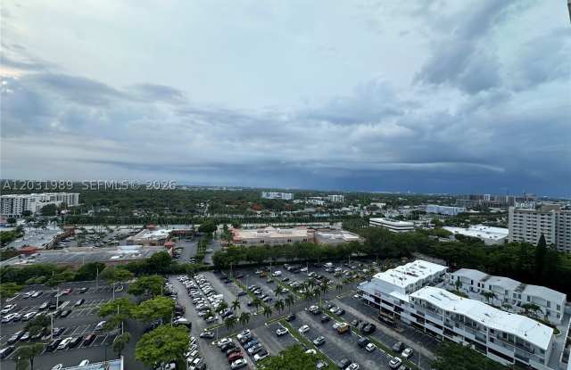 18051 Biscayne Blvd photos photos
