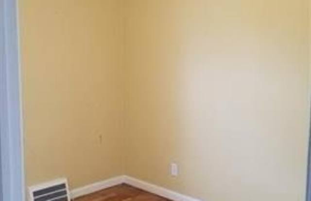 3612 THOMAS Avenue Gallery 4