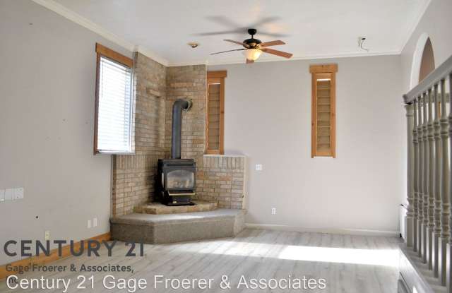 2275 W 1700 S Gallery 4