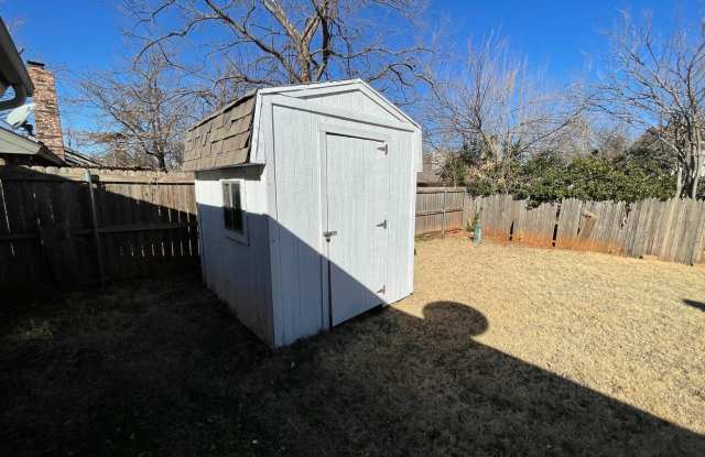 6707 Greenway Drive Gallery 3