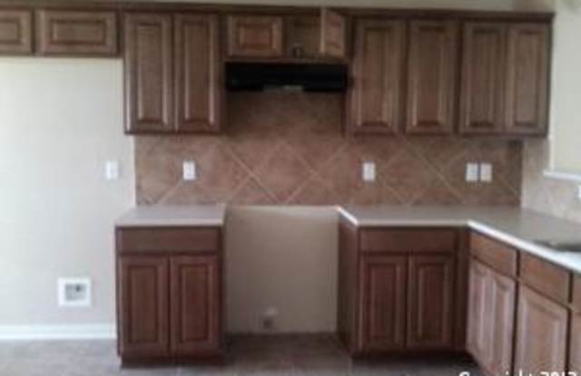 5806 Avalon Terrace Gallery 2