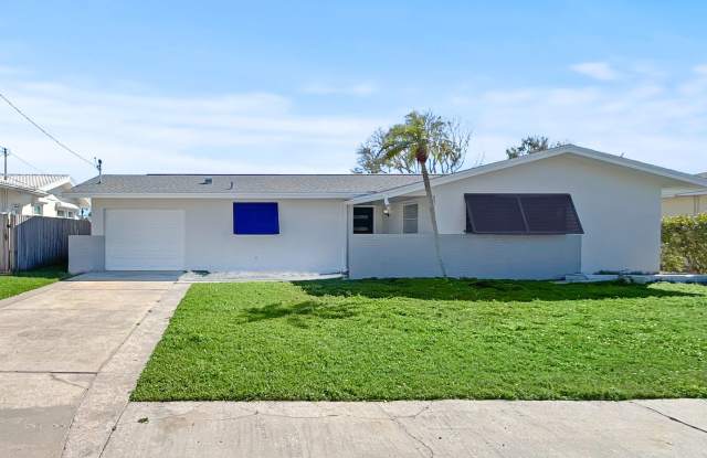 Amazing Indian Rocks Beach Waterfront Rental – Dock, Boat Lift  Garage! 2bed | 2bath photos photos